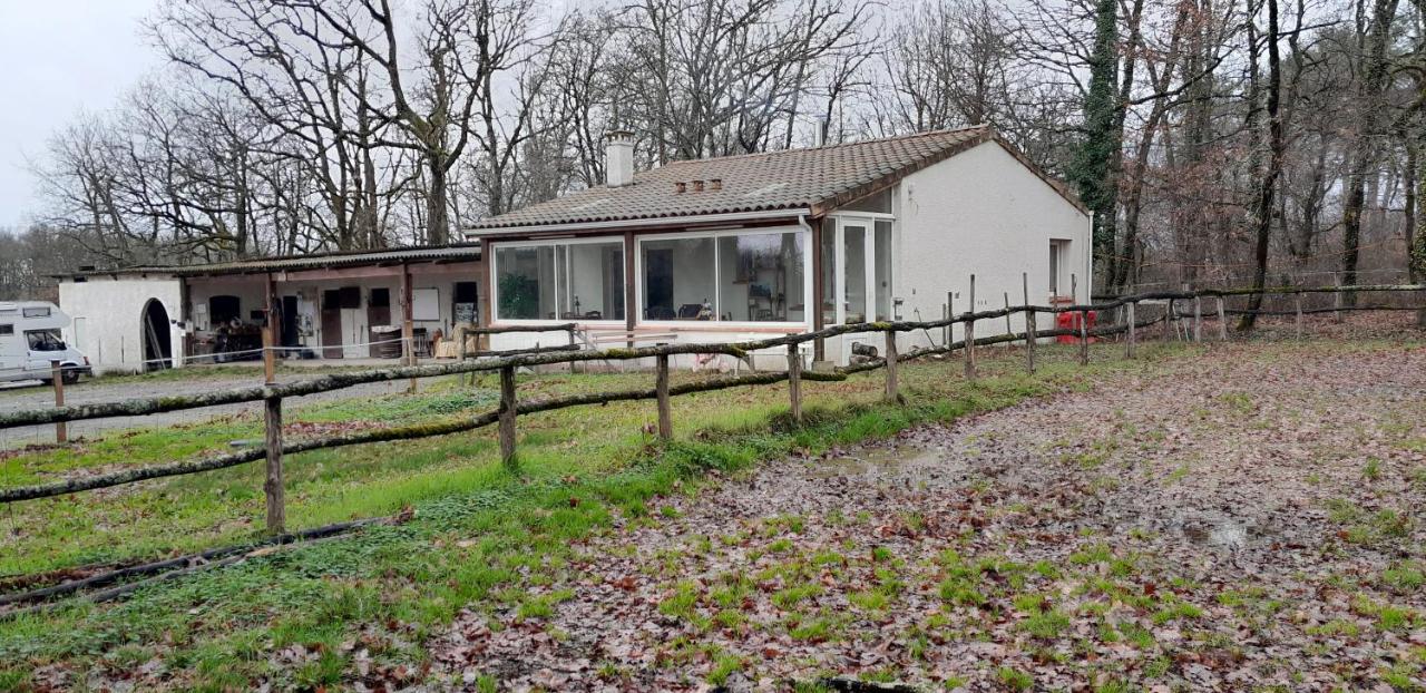 Villa ferme équestre des abrons Pailloles Exterior foto